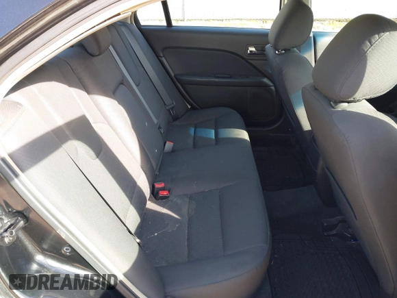 2011 Ford Fusion SE with VIN 3FAHP0HA3BR278427, listed as a IAAI auction lot 41771864 with 115,114 mi miles. Bid and sale history available at carsss.com. Image 8.
