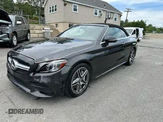 2019 Mercedes-Benz C 43 AMG z VIN WDDWK6EB4KF821819, wystawiony jako Copart lot #63640835 z przebiegiem 66 227 mil mil oraz Czysty tytuł • Clean title. Historia ofert i sprzedaży dostępna na DreamBid. Obrazek 1.