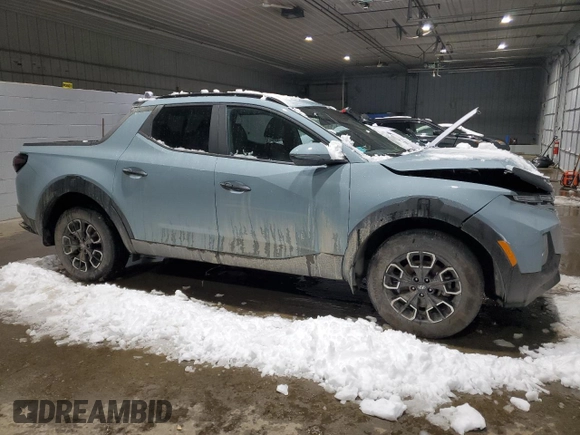 2024 Hyundai Santa Cruz SEL z VIN 5NTJCDAE1RH079788, wystawiony jako Copart lot #43616065 z przebiegiem 25 897 mil mil oraz Szkoda całkowita • Salvage title. Historia ofert i sprzedaży dostępna na DreamBid. Obrazek 4.