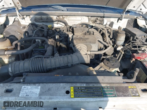 2008 Ford Ranger XL z VIN 1FTYR10D28PA29665, wystawiony jako IAAI lot #42315362 z przebiegiem 242 310 mil mil oraz . Historia ofert i sprzedaży dostępna na DreamBid. Obrazek 10.