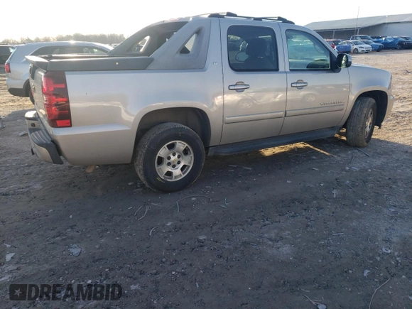 2007 Chevrolet Avalanche 1LT z VIN 3GNEC120X7G225653, wystawiony jako Copart lot #43108945 z przebiegiem 141 621 mil mil oraz Czysty tytuł • Clean title. Historia ofert i sprzedaży dostępna na DreamBid. Obrazek 3.
