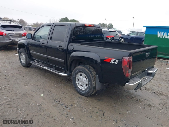 2005 Chevrolet Colorado 1SF LS Z71 with VIN 1GCDT136258273240, listed as a IAAI auction lot 41107257 with 251,788 mi miles. Bid and sale history available at carsss.com. Image 3.