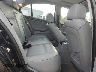 2003 BMW 3 Series 330i with VIN WBAEV53453KM25951, listed as a Copart auction lot 85198854 with 0 mi miles and Salvage Title. Bid and sale history available at carsss.com. Image 10.