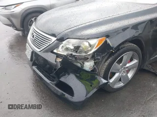 2007 Lexus LS 460 with VIN JTHBL46F675019182, listed as a IAAI auction lot 41024763 with 244,278 mi miles. Bid and sale history available at carsss.com. Image 6.