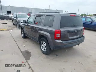 2015 Jeep Patriot Altitude Edition with VIN 1C4NJPBA3FD419477, listed as a IAAI auction lot 41878058 with 174,652 mi miles. Bid and sale history available at carsss.com. Image 3.