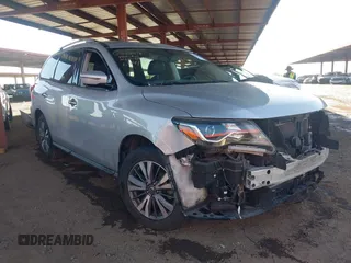 2017 Nissan Pathfinder SV with VIN 5N1DR2MM3HC696441, listed as a IAAI auction lot 42551768 with 85,578 mi miles and . Bid and sale history available at DreamBid. Image 1.