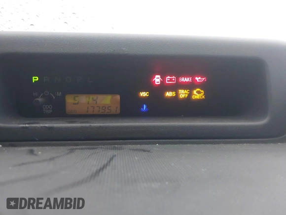 2005 Scion xB z VIN JTLKT324250181812, wystawiony jako IAAI lot #41738739 z przebiegiem 177 951 mil mil oraz . Historia ofert i sprzedaży dostępna na DreamBid. Obrazek 7.