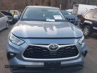 2020 Toyota Highlander LE with VIN 5TDBZRBH0LS019638, listed as a IAAI auction lot 40786491 with 46,798 mi miles and . Bid and sale history available at DreamBid. Image 12.