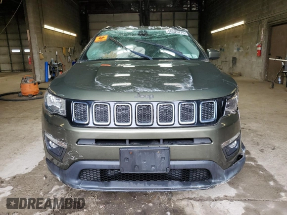 2018 Jeep Compass Latitude с VIN 3C4NJDBB0JT103643, выставлен на аукционе Copart как лот 56525775 с пробегом Не указан миль и Списание • Salvage title. История ставок и продаж доступна на DreamBid. Изображение 5.
