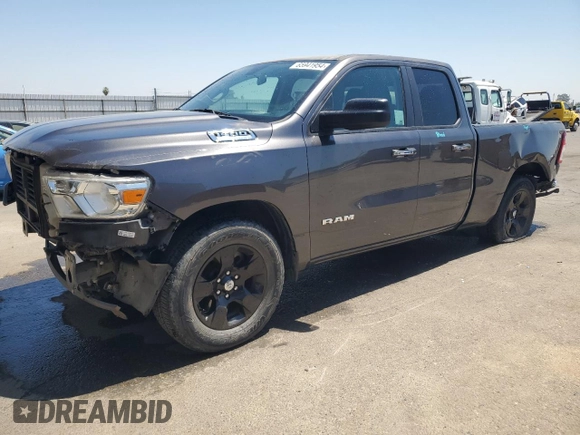 2020 Ram 1500 Big Horn с VIN 1C6RREBG3LN289426, выставлен на аукционе Copart как лот 65941954 с пробегом 49 561 миль миль и Списание • Salvage title. История ставок и продаж доступна на DreamBid. Изображение 1.