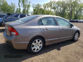 2009 Honda Civic LX z VIN 1HGFA16519L006810, wystawiony jako Copart lot #54742214 z przebiegiem 346 288 mil mil oraz Tytuł czysty. Historia ofert i sprzedaży dostępna na DreamBid. Obrazek 3.