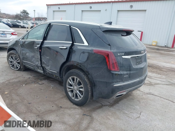 2021 Cadillac XT5 AWD Premium Luxury with VIN 1GYKNDRS7MZ168493, listed as a IAAI auction lot 41395162 with 33,064 mi miles. Bid and sale history available at carsss.com. Image 3.