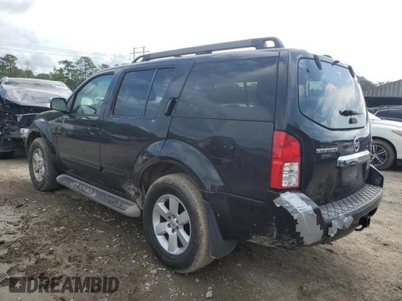 2008 Nissan Pathfinder LE z VIN 5N1AR18UX8C661788, wystawiony jako Copart lot #61437515 z przebiegiem 122 086 mil mil oraz Szkoda całkowita • Salvage title. Historia ofert i sprzedaży dostępna na DreamBid. Obrazek 2.