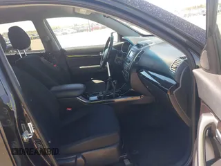 2015 Kia Sorento LX with VIN 5XYKTCA62FG562425, listed as a IAAI auction lot 42148462 with 158,170 mi miles. Bid and sale history available at carsss.com. Image 5.