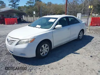 2007 Toyota Camry CE with VIN 4T1BE46KX7U675489, listed as a IAAI auction lot 41901818 with 203,335 mi miles. Bid and sale history available at carsss.com. Image 2.