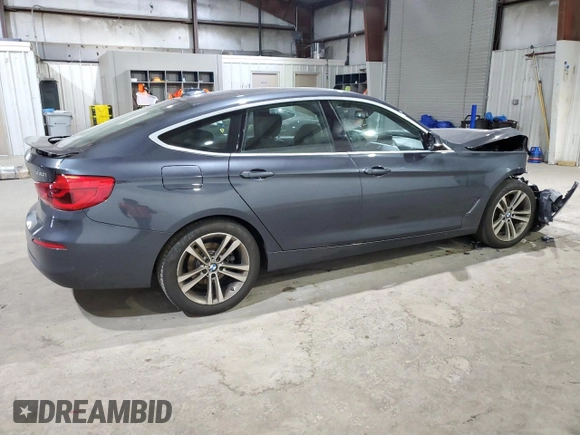2018 BMW 3 Series 330i xDrive with VIN WBA8Z9C52JB220330, listed as a Copart auction lot 82926983 with 53,436 mi miles and Non Repairable. Bid and sale history available at carsss.com. Image 3.