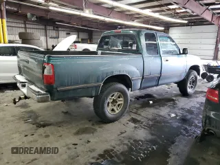 1997 Toyota T100 SR5 with VIN JT4UN24D4V0041363, listed as a Copart auction lot 45896305 with 338,486 mi miles and Salvage Title. Bid and sale history available at DreamBid. Image 3.