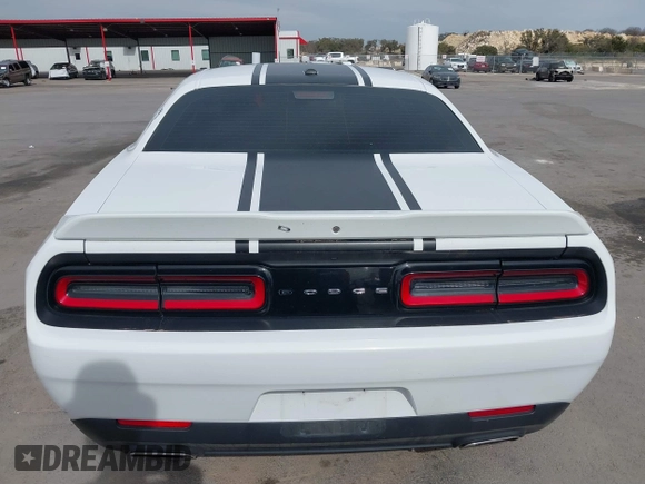 2020 Dodge Challenger SXT with VIN 2C3CDZAG5LH226489, listed as a IAAI auction lot 41781249 with Not Provided miles and . Bid and sale history available at DreamBid. Image 17.