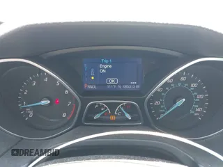 2013 Ford Focus SE с VIN 1FADP3F2XDL368493, выставлен на аукционе IAAI как лот 42569959 с пробегом 85 313 миль миль и . История ставок и продаж доступна на DreamBid. Изображение 7.