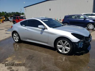 2010 Hyundai Genesis Coupe z VIN KMHHT6KD8AU028681, wystawiony jako Copart lot #52530985 z przebiegiem 112 575 mil mil oraz Szkoda całkowita • Salvage title. Historia ofert i sprzedaży dostępna na DreamBid. Obrazek 4.