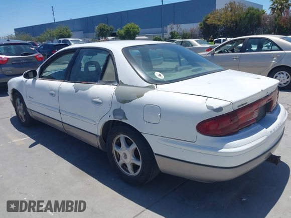 2000 Buick Regal GS с VIN 2G4WF5510Y1189915, выставлен на аукционе IAAI как лот 42689407 с пробегом Не указан миль и . История ставок и продаж доступна на DreamBid. Изображение 3.