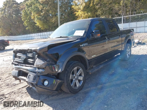 2013 Ford F-150 XL z VIN 1FTFW1ET8DFA42436, wystawiony jako IAAI lot #40626783 z przebiegiem 138 392 mil mil oraz . Historia ofert i sprzedaży dostępna na DreamBid. Obrazek 2.