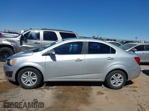2014 Chevrolet Sonic LT with VIN 1G1JC5SH5E4178314, listed as a IAAI auction lot 41657818 with 139,959 mi miles and . Bid and sale history available at DreamBid. Image 15.