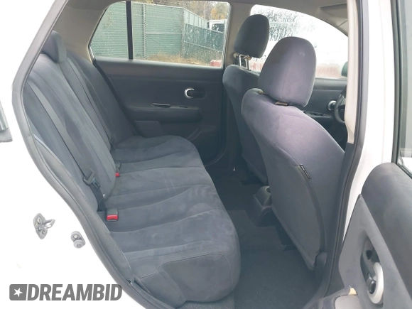 2009 Nissan Versa 1.8 S with VIN 3N1BC11E49L416720, listed as a IAAI auction lot 40960069 with 130,131 mi miles. Bid and sale history available at carsss.com. Image 8.