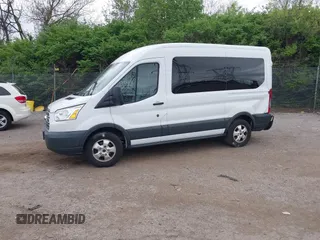 2017 Ford Transit Passenger XL z VIN 1FMZK1CM8HKA67270, wystawiony jako IAAI lot #42074459 z przebiegiem 50 461 mil mil oraz . Historia ofert i sprzedaży dostępna na DreamBid. Obrazek 19.
