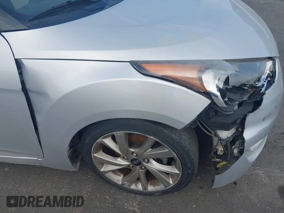 2016 Hyundai Veloster with VIN KMHTC6AD8GU301395, listed as a IAAI auction lot 42634620 with 115,551 mi miles and . Bid and sale history available at DreamBid. Image 12.