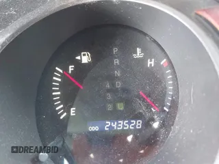 2002 Lexus ES 300 с VIN JTHBF30G925001092, выставлен на аукционе IAAI как лот 42226709 с пробегом 243 528 миль миль и . История ставок и продаж доступна на DreamBid. Изображение 14.