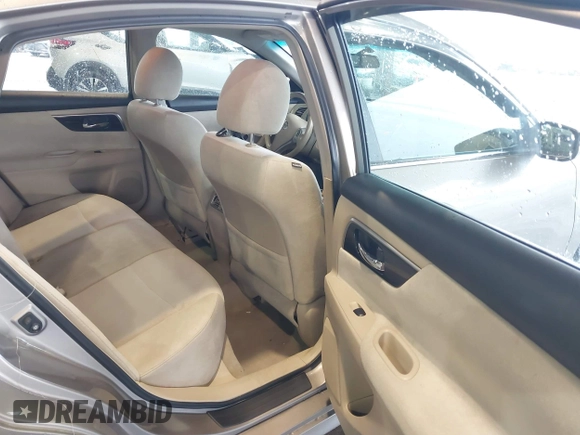 2013 Nissan Altima SV with VIN 1N4AL3AP7DC195534, listed as a IAAI auction lot 42493329 with 197,570 mi miles and . Bid and sale history available at DreamBid. Image 8.