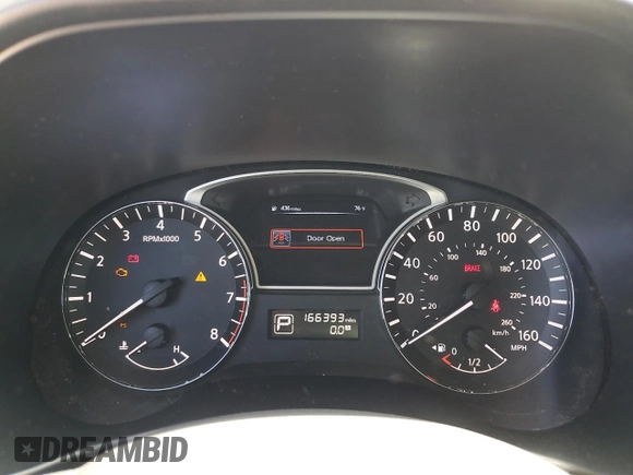 2014 Nissan Pathfinder Platinum with VIN 5N1AR2MN3EC634111, listed as a Copart auction lot 63474745 with 166,393 mi miles and Clean title. Bid and sale history available at DreamBid. Image 9.