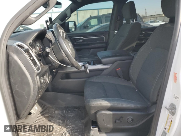 2020 Ram 1500 Big Horn with VIN 1C6SRFFT9LN330916, listed as a Copart auction lot 45037885 with 120,818 mi miles and Salvage Title. Bid and sale history available at carsss.com. Image 7.