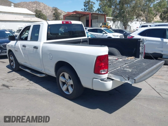 2014 Ram 1500 Tradesman z VIN 1C6RR6FG8ES455931, wystawiony jako IAAI lot #42317340 z przebiegiem 224 782 mil mil oraz . Historia ofert i sprzedaży dostępna na DreamBid. Obrazek 3.
