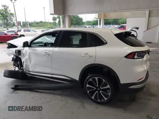 2024 VinFast VF 8 Plus с VIN RLLV1AFAXRH006563, выставлен на аукционе IAAI как лот 42237415 с пробегом 9 667 миль миль и . История ставок и продаж доступна на DreamBid. Изображение 15.