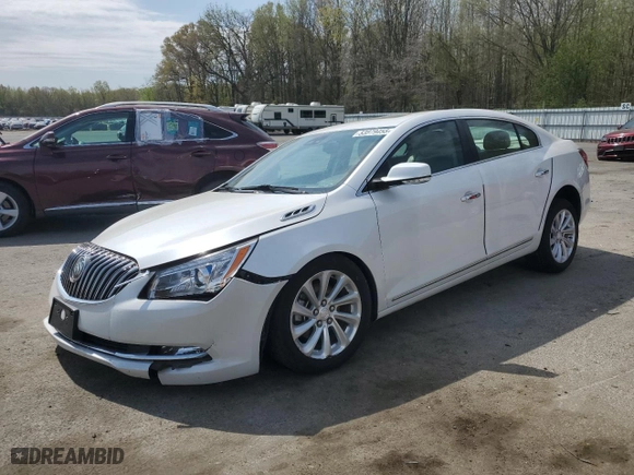 2016 Buick LaCrosse Premium I with VIN 1G4GD5G31GF101888, listed as a Copart auction lot 53879455 with 47,816 mi miles and Salvage Title. Bid and sale history available at carsss.com. Image 1.
