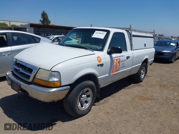 2000 Ford Ranger XLT with VIN 1FTYR10X8YPB47729, listed as a IAAI auction lot 42298945 with 272,424 mi miles and . Bid and sale history available at DreamBid. Image 2.