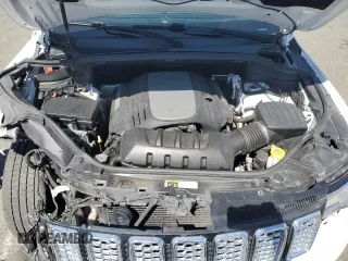 2017 Jeep Grand Cherokee Overland with VIN 1C4RJFCT5HC777748, listed as a Copart auction lot 63121635 with 106,991 mi miles and Salvage title. Bid and sale history available at DreamBid. Image 12.