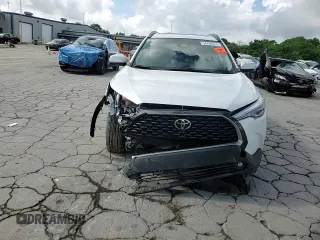 2024 Toyota Corolla Cross XLE with VIN 7MUDAAAGXRV116208, listed as a Copart auction lot 54705515 with 8,557 mi miles and Salvage title. Bid and sale history available at DreamBid. Image 14.