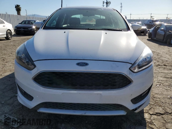 2016 Ford Focus SE with VIN 1FADP3F26GL336032, listed as a Copart auction lot 48334005 with 107,527 mi miles and Clean title. Bid and sale history available at DreamBid. Image 5.