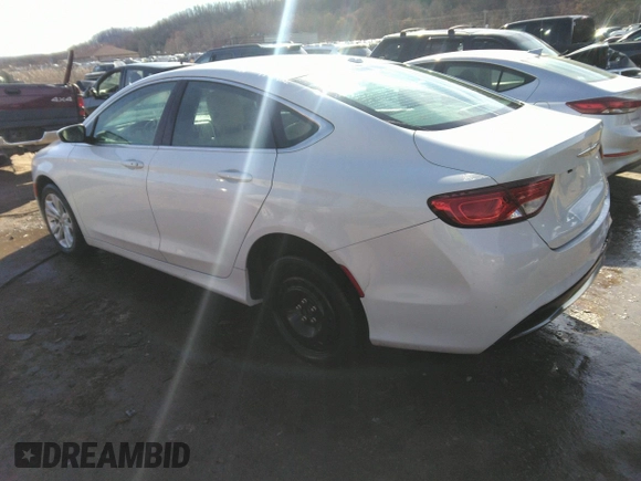 2015 Chrysler 200 Limited with VIN 1C3CCCAB2FN620127, listed as a IAAI auction lot 36024946 with 114,215 mi miles. Bid and sale history available at carsss.com. Image 3.