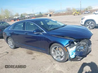 2017 Lincoln MKZ Select z VIN 3LN6L5D90HR663809, wystawiony jako IAAI lot #42062978 z przebiegiem 25 127 mil mil oraz . Historia ofert i sprzedaży dostępna na DreamBid. Obrazek 1.
