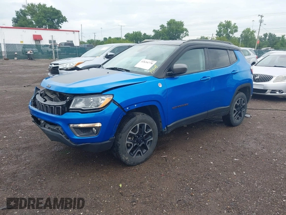 2019 Jeep Compass Trailhawk z VIN 3C4NJDDB6KT760638, wystawiony jako IAAI lot #42634778 z przebiegiem 88 965 mil mil oraz . Historia ofert i sprzedaży dostępna na DreamBid. Obrazek 17.