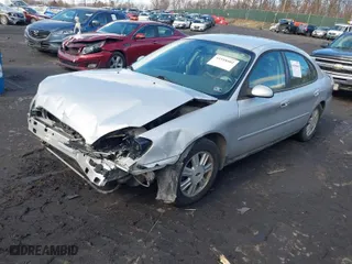2007 Ford Taurus SEL with VIN 1FAFP56UX7A180336, listed as a IAAI auction lot 41558402 with 135,394 mi miles. Bid and sale history available at carsss.com. Image 2.