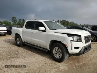 2024 Nissan Frontier SV z VIN 1N6ED1EJ1RN604459, wystawiony jako Copart lot #53824575 z przebiegiem 19 052 mil mil oraz Szkoda całkowita • Salvage title. Historia ofert i sprzedaży dostępna na DreamBid. Obrazek 4.