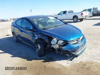 2013 Hyundai Elantra GLS z VIN KMHDH4AE8DU959958, wystawiony jako IAAI lot #41390078 z przebiegiem 123 731 mil mil oraz . Historia ofert i sprzedaży dostępna na DreamBid. Obrazek 1.