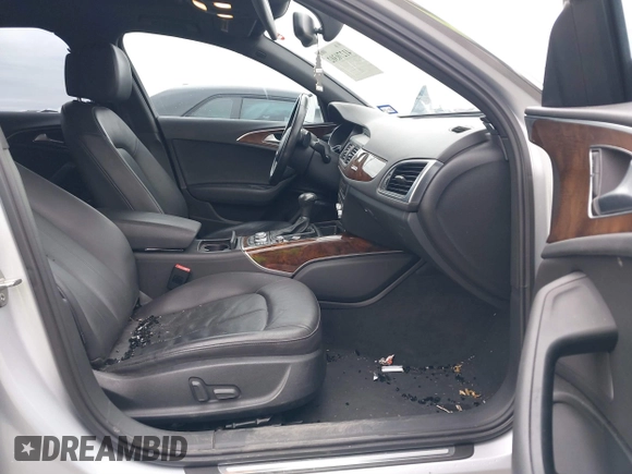 2015 Audi A6 Premium Plus z VIN WAUGFAFC8FN032627, wystawiony jako IAAI lot #41270302 z przebiegiem 82 104 mil mil oraz . Historia ofert i sprzedaży dostępna na DreamBid. Obrazek 5.