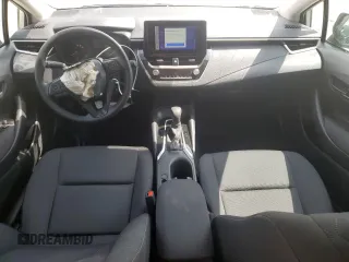 2025 Toyota Corolla LE z VIN 5YFB4MDE6SP261393, wystawiony jako Copart lot #54745915 z przebiegiem 7 080 mil mil oraz Nie do naprawy • Non repairable. Historia ofert i sprzedaży dostępna na DreamBid. Obrazek 8.