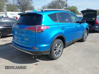 2016 Toyota RAV4 Hybrid XLE with VIN JTMRJREV5GD014170, listed as a IAAI auction lot 41822178 with 89,676 mi miles. Bid and sale history available at carsss.com. Image 4.